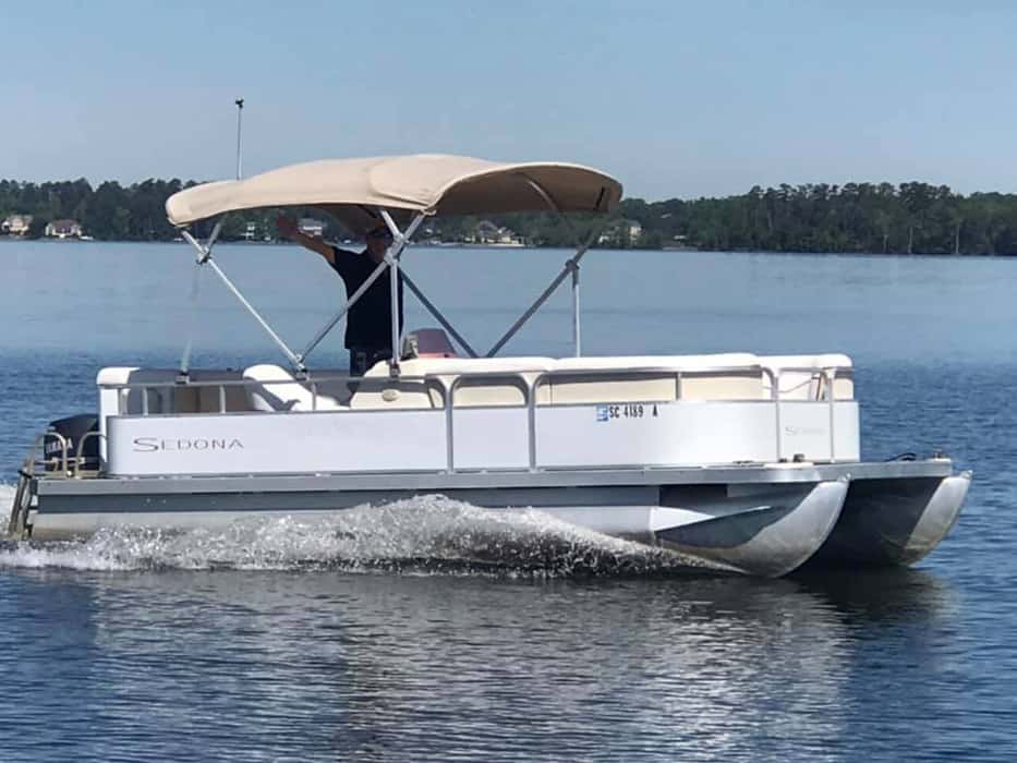 Rent a boat on Lake Murray